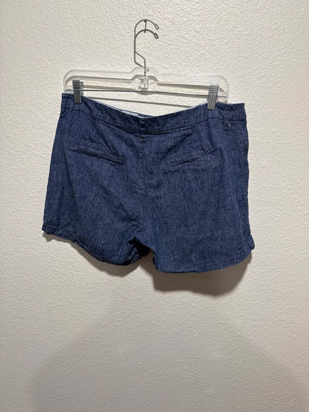 Old Navy Everyday Short Blue Linen-Blend Size 10 - Picture 2 of 3